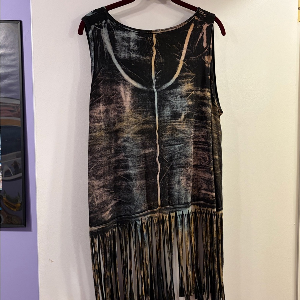Black and Tan Fringe Sleeveless Top - Picture 4 of 6
